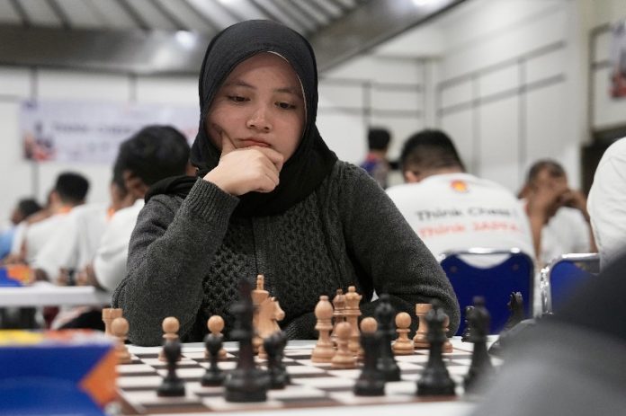 bermain catur sejak umur 3 tahun, shafira Devi Herfesa akhirnya-sukses lolos ke piala dunia catur 2025. Foto : ist