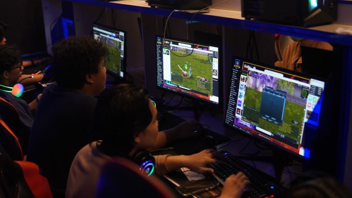 Para Gamers yang tergabung dalam komunitas Unipin Indonesia. Foto : ist