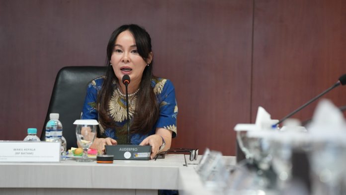 Wakil Kepala BP Batam Li Claudia Chandra menerima kunjungan kerja Wakil Menteri Investasi dan Hilirisasi RI di BP Batam. Foto ist