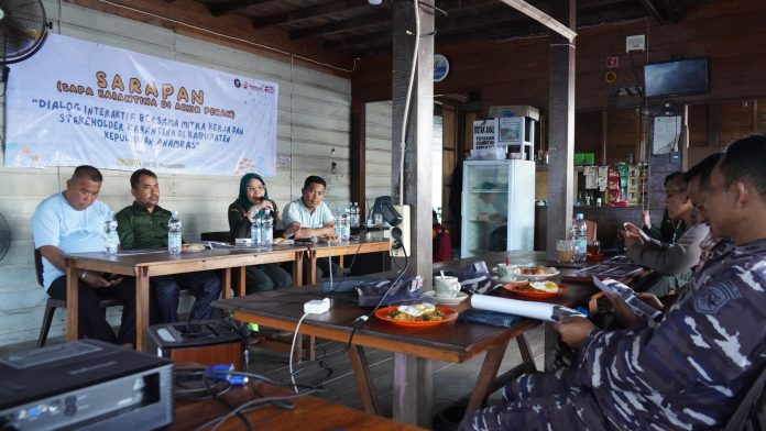 Kepala Karantina Kepri, Herwintarti bersama stakeholder Kepulauan Anambas menggelar dialog interaktif untuk meningkatkan ekspor. Foto : ist