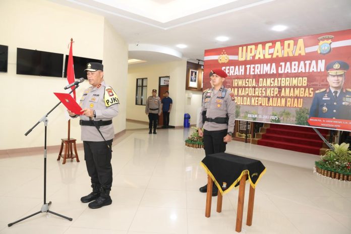 Kapolda Kepri Irjen Pol Asep Safrudin pimpin sertijab. Foto : Polda Kepri