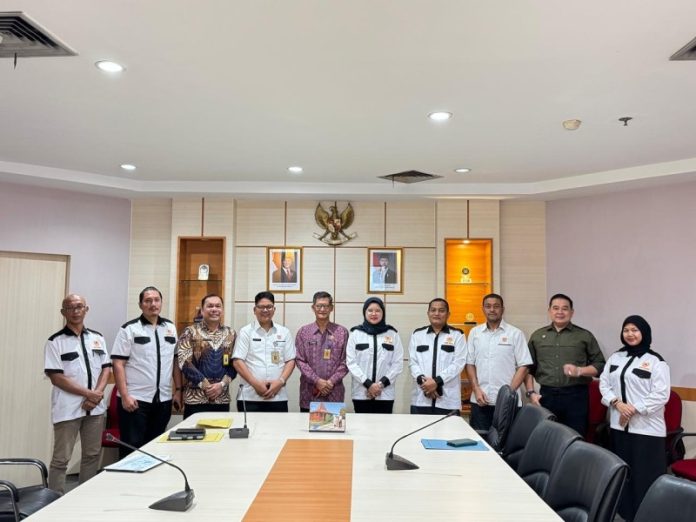 KONI Batam mulai mempersiapkan pelaksanaan Pekan Olahraga Kota (Porkot) VI Batam 2025 dengan menggelar rapat konsultasi bersama Pemerintah Kota Batam, Kamis (27/3/25). (ist)