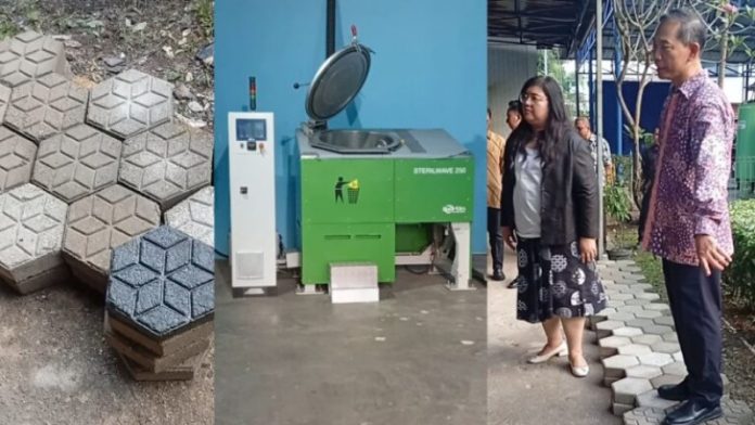 Rumah Sakit BP Batam (RSBP) menghadirkan terobosan inovatif dalam pengelolaan limbah medis dengan mengusung pendekatan ramah lingkungan. Limbah yang sebelumnya berpotensi membahayakan kini diolah menjadi batako paving block.