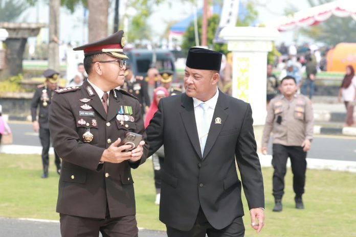 Hadiri HUT ke-81 TNI, Ketua DPRD Kepri Iman Sutiawan Tegaskan Sinergi Jaga Kedaulatan dan Kemajuan Daerah. Foto : ist